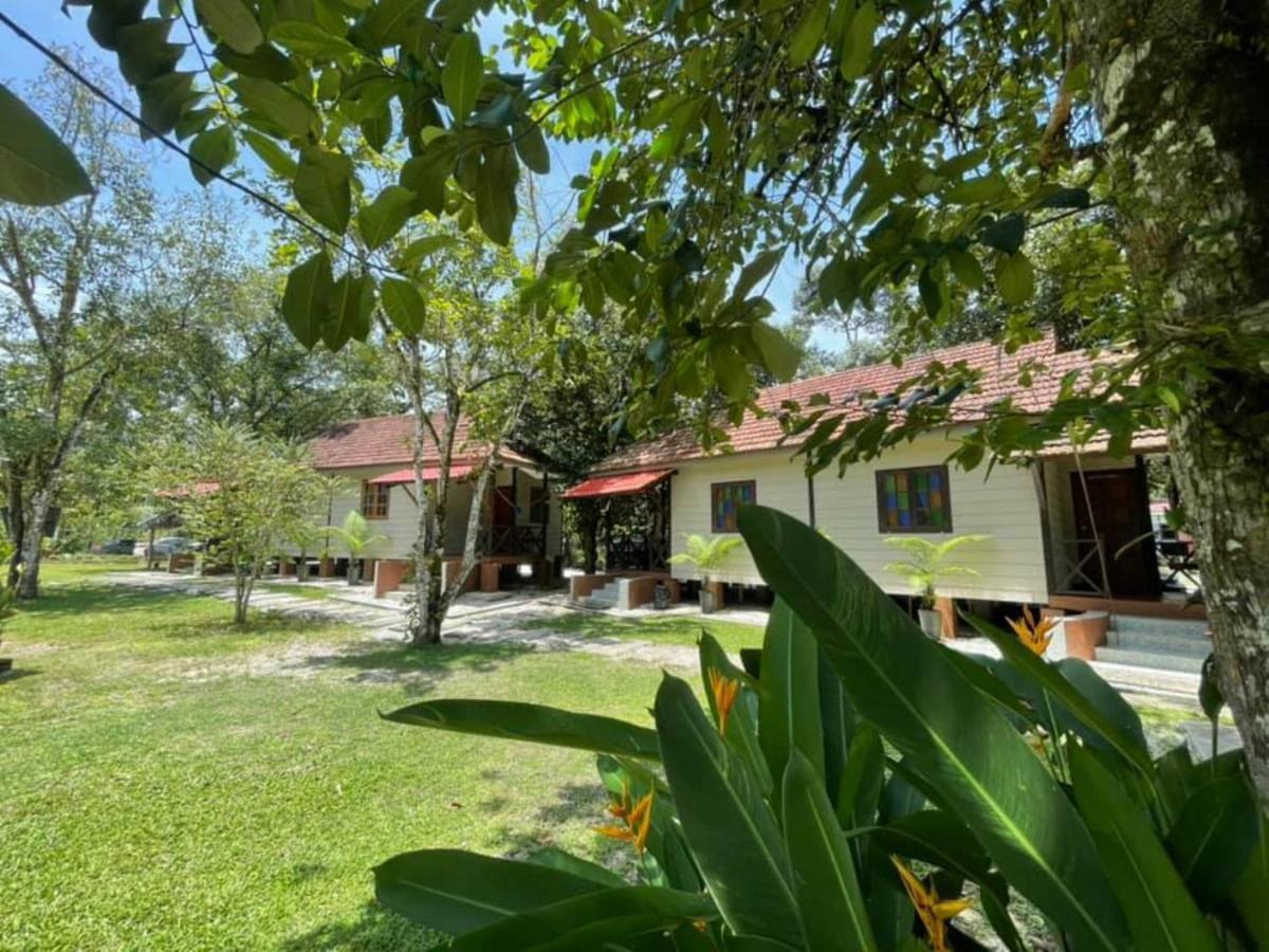 Natasya Riverside Resort Gopeng Exterior photo